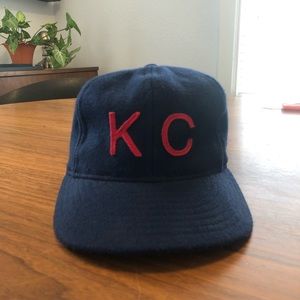 Baldwin fitted KC hat
